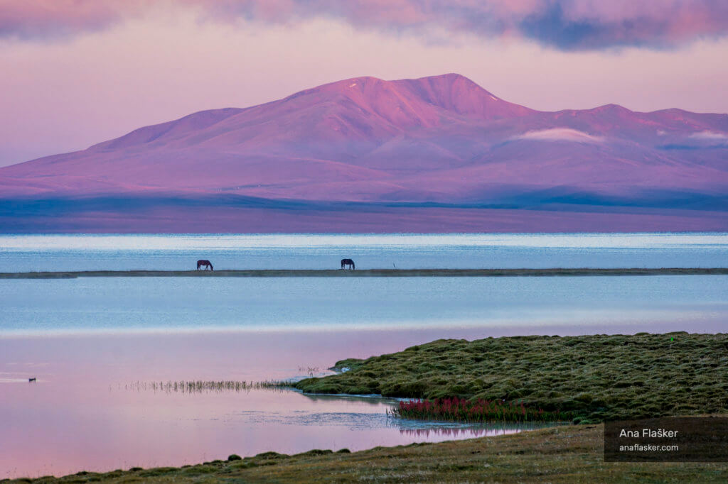 Song kul lake, kyrgyzstan